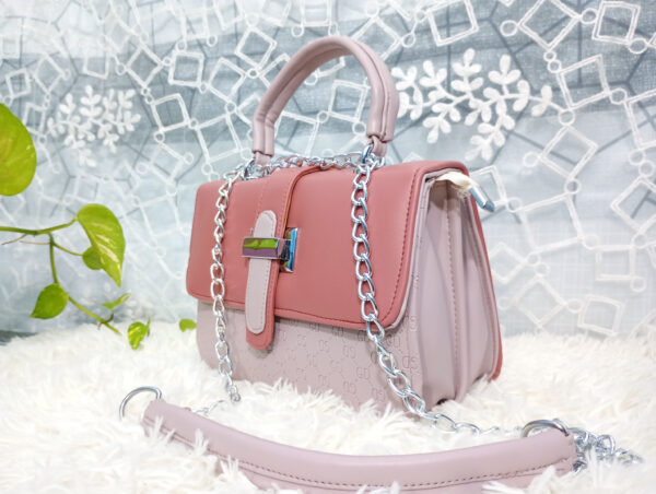 Side and Cross Body Bag for Girls Premium Quality Leather and China materials [Model No.101,Colour: Baby Pink]