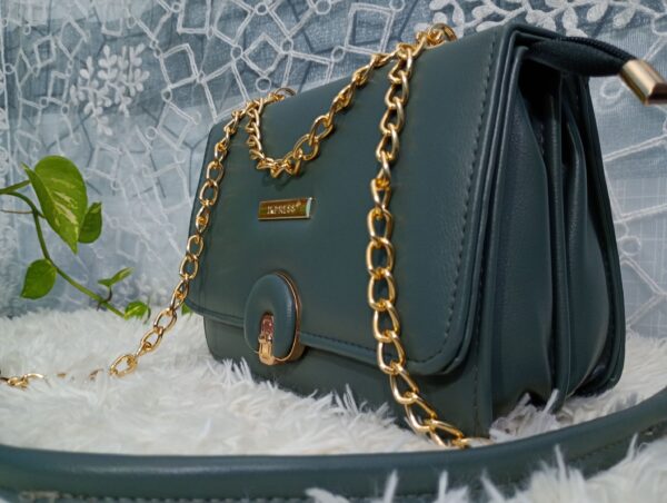 Side and Cross Body Bag for Girls Premium Quality Leather and China materials [Model No.101,Colour: Deep Green] - Image 4